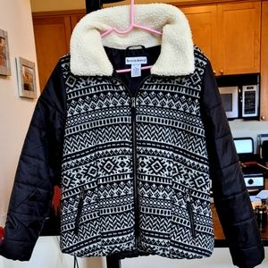 Seventh Avenue Woman's Winter Coat Size L. Only worn a few times.